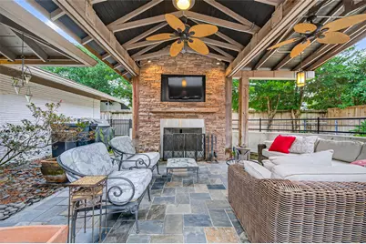 10034 Meadow Lake Lane, Houston, TX 77042 - Photo 44