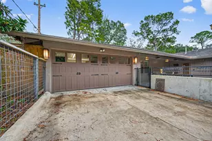 10034 Meadow Lake Ln, Houston, TX 77042 - Photo 46