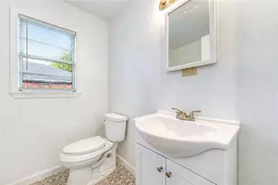 7727 Oak Vista St, Houston, TX 77087 - Photo 24