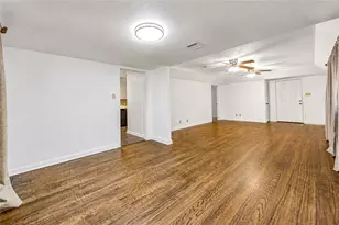 7727 Oak Vista St, Houston, TX 77087 - Photo 14