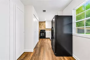 7727 Oak Vista St, Houston, TX 77087 - Photo 20