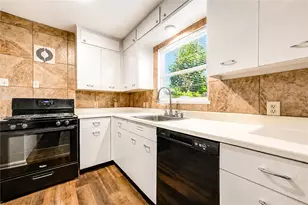 7727 Oak Vista St, Houston, TX 77087 - Photo 16