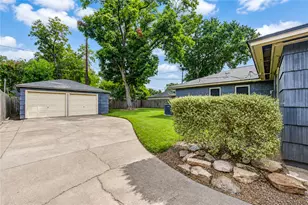 7727 Oak Vista St, Houston, TX 77087 - Photo 40