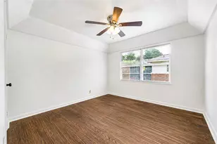 7727 Oak Vista St, Houston, TX 77087 - Photo 34