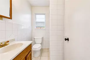 7727 Oak Vista St, Houston, TX 77087 - Photo 32