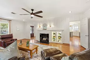 4375 Harvest Ln, Houston, TX 77004 - Photo 12