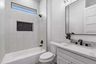 25 Private Rd 6612, Dayton, TX 77535 - Photo 24