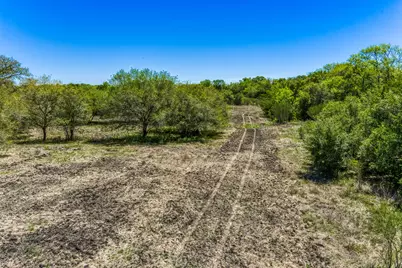7108 Boehnemann, Brenham, TX 77880 - Photo 8