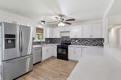 26462 Spanish Oaks Drive, New Caney, TX 77357 - Photo 8