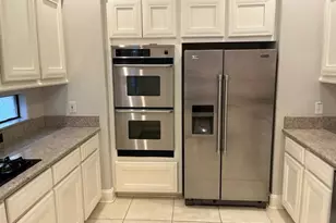 2425 Dorrington St, Houston, TX 77030 - Photo 12