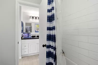 5206 Abercreek Avenue, Friendswood, TX 77546 - Photo 18