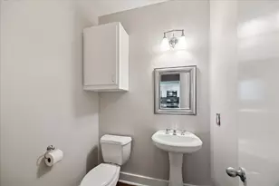 840 W 26th St, Houston, TX 77008 - Photo 22