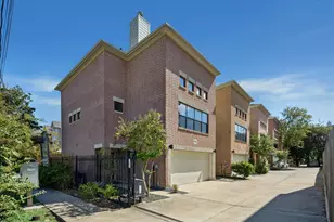 840 W 26th St, Houston, TX 77008 - Photo 2