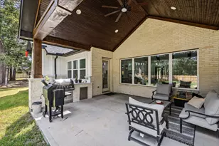 2439 Centurian Cir, New Caney, TX 77357 - Photo 32