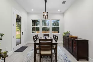 2439 Centurian Cir, New Caney, TX 77357 - Photo 10