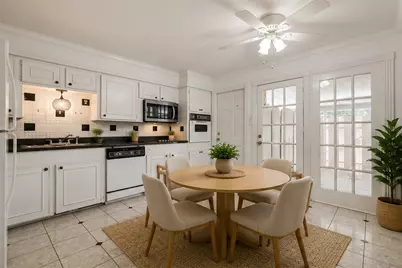7225 Beechnut Street #D, Houston, TX 77074 - Photo 4