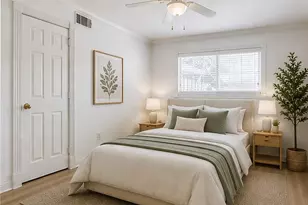 7225 Beechnut St, Houston, TX 77074 - Photo 8