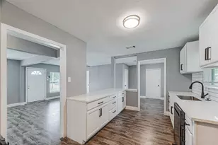 6107 Belmark St, Houston, TX 77033 - Photo 4