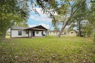 6107 Belmark St, Houston, TX 77033 - Photo 34