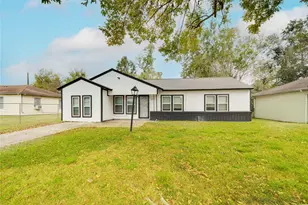 6107 Belmark St, Houston, TX 77033 - Photo 1