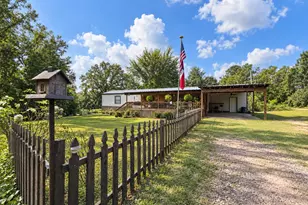 1343 County Rd 2925, Colmesneil, TX 75938 - Photo 1