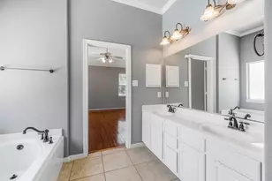 7 Ebony Oaks Pl, Spring, TX 77382 - Photo 26