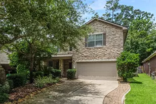7 Ebony Oaks Pl, The Woodlands, TX 77382 - Photo 1