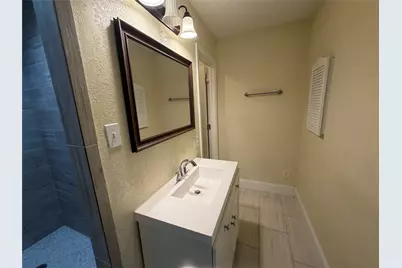 2501 Maple Ave, Liberty, TX 77575 - Photo 16