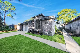 1318 Roundstone Dr, Richmond, TX 77406 - Photo 2