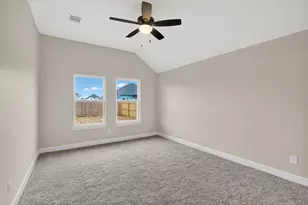 212 Orchard Cv, Snook, TX 77878 - Photo 12