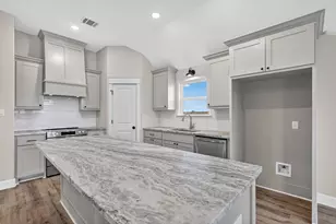 212 Orchard Cv, Snook, TX 77878 - Photo 6