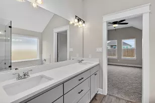 212 Orchard Cv, Snook, TX 77878 - Photo 14