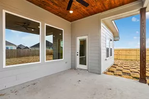 212 Orchard Cv, Snook, TX 77878 - Photo 28