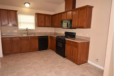 26 W Red Oak Lane, Texas City, TX 77591 - Photo 6