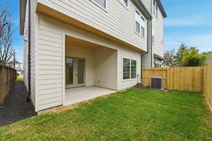 815B Lawrence St, Houston, TX 77007 - Photo 32
