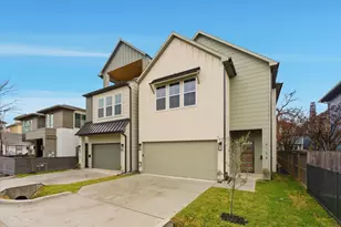 815B Lawrence St, Houston, TX 77007 - Photo 1