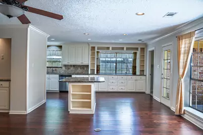 1704 Crystal Hills Drive, Houston, TX 77077 - Photo 4