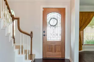 1704 Crystal Hills Dr, Houston, TX 77077 - Photo 2