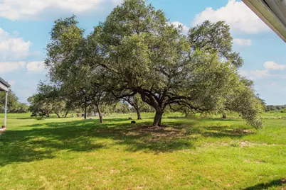 15545 State Highway 111 E, Yoakum, TX 77995 - Photo 40