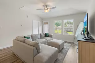 2815 Windy Homestead Ln, Crosby, TX 77532 - Photo 10