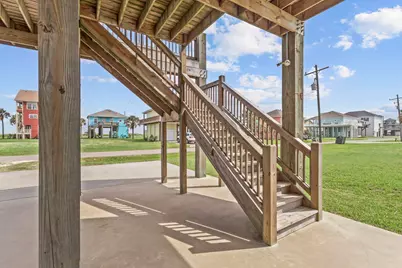 2929 Lakeside, Crystal Beach, TX 77650 - Photo 44