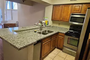 2425 Holly Hall St St, Houston, TX 77054 - Photo 34