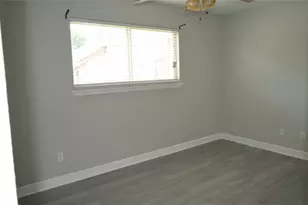 12203 Wild Pine Dr, Houston, TX 77039 - Photo 8