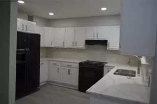12203 Wild Pine Dr, Houston, TX 77039 - Photo 4