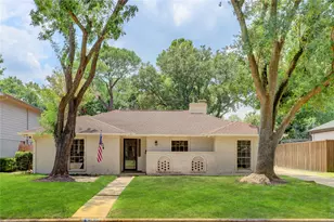 14035 Myrtlea Dr, Houston, TX 77079 - Photo 1