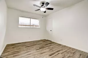 14035 Myrtlea Dr, Houston, TX 77079 - Photo 24