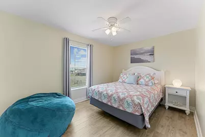4215 Grayson Drive, Galveston, TX 77554 - Photo 16