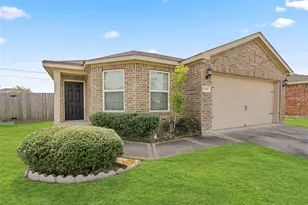 9719 Montana Sapphire Ln, Rosharon, TX 77583 - Photo 2