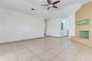 4247 Southchase Ln, Houston, TX 77014 - Photo 16