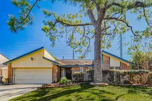 4247 Southchase Ln, Houston, TX 77014 - Photo 1